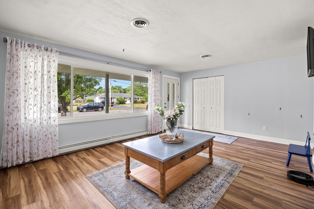 57 Gary Road Brockton, MA 02302 - Photo 6 of 18