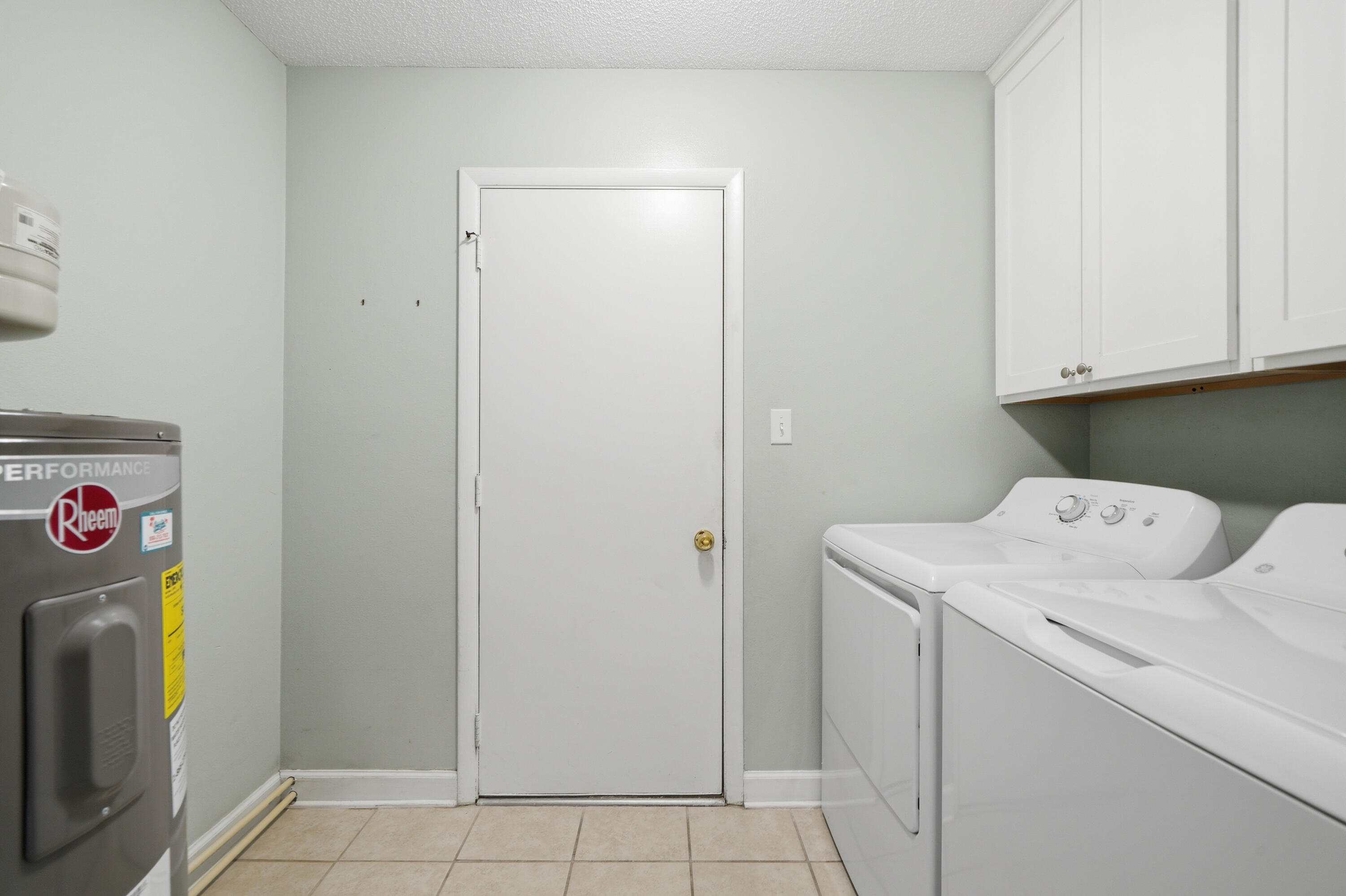 410 Pelham Road Fort Walton Beach, FL 32547 - Photo 13 of 36 DSC08954
