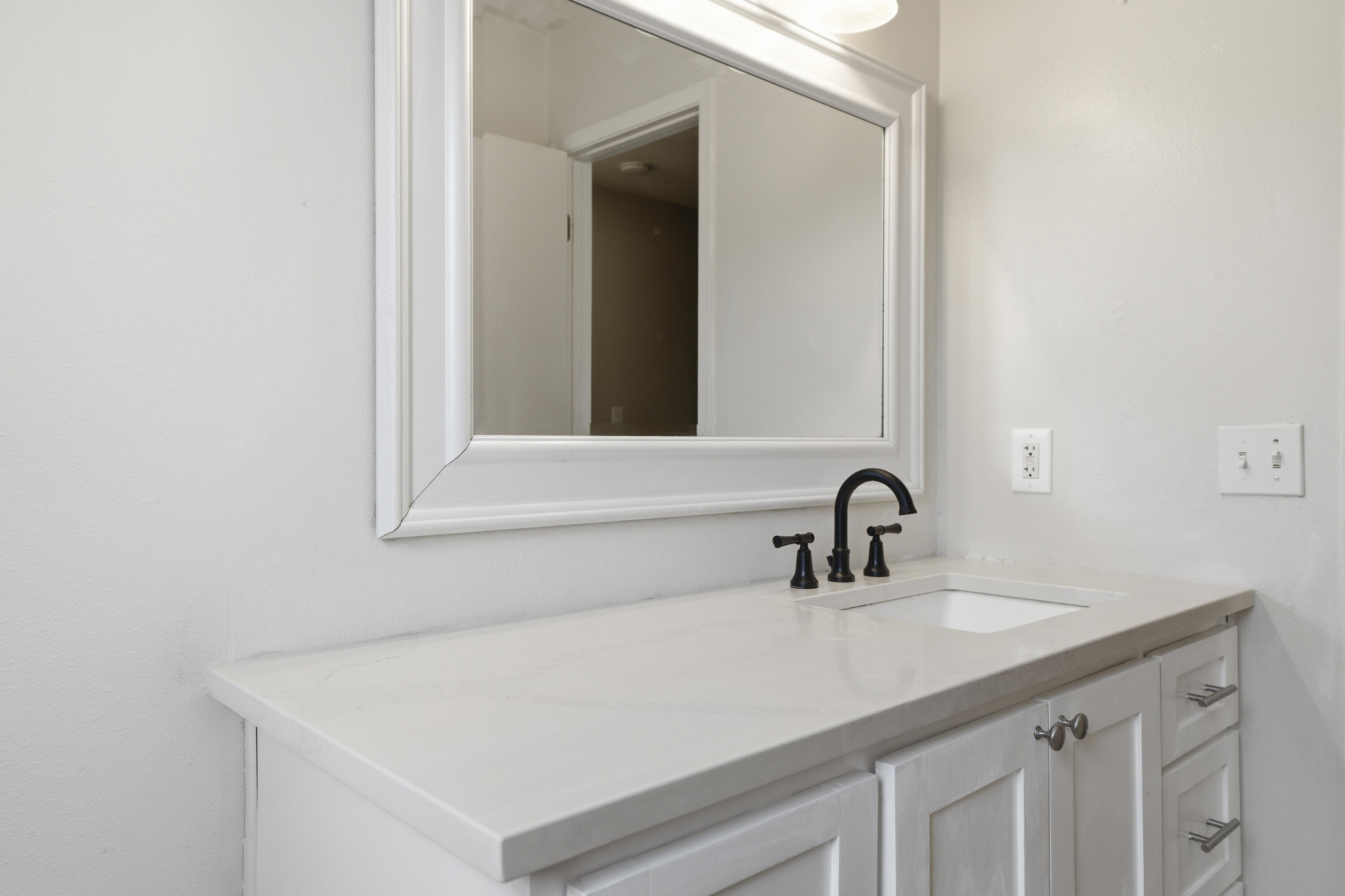 410 Pelham Road Fort Walton Beach, FL 32547 - Photo 21 of 36 DSC09002