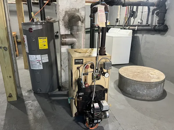 $309,000 | 133 Douglas Road, Gardner, MA 01440