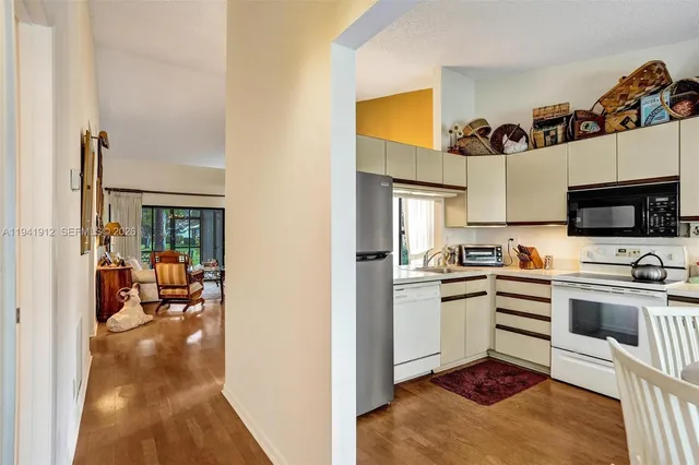 $310,000 | 3256 Carambola Circle South, Unit 3256, Coconut Creek, FL 33066