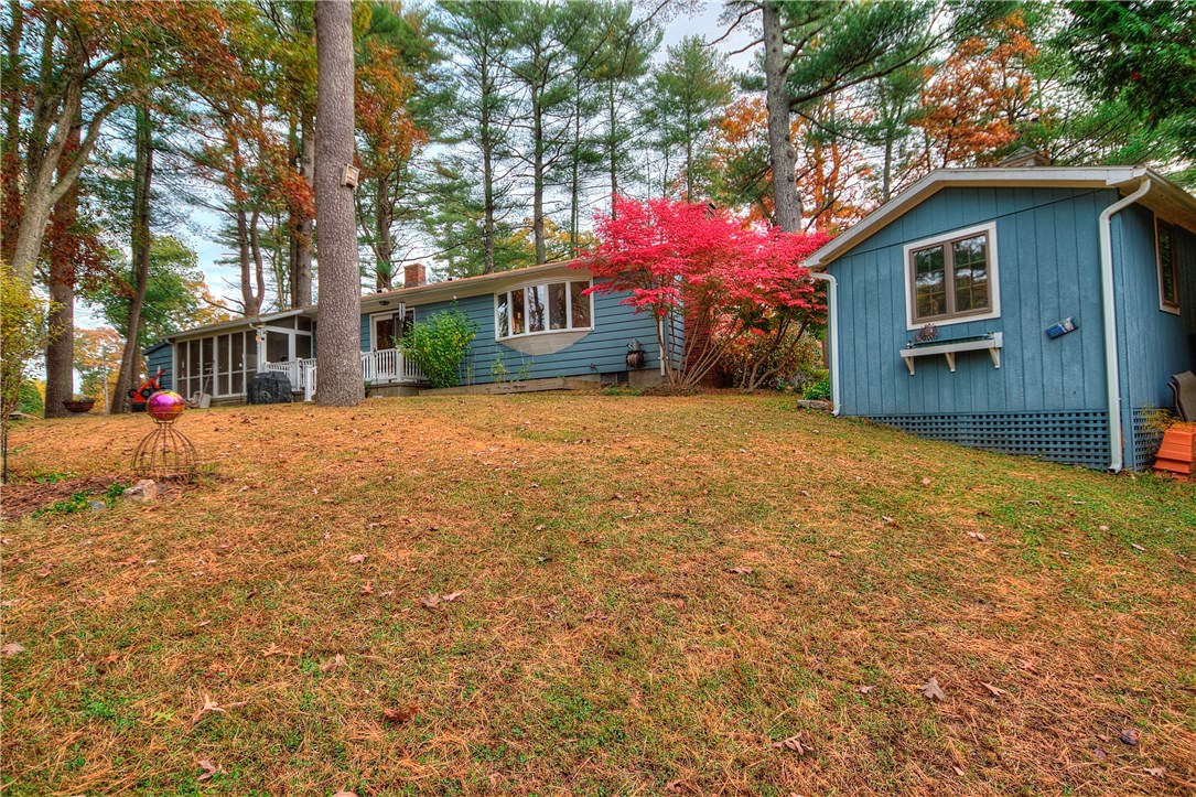 23 Meadowbrook Road Richmond, RI 02898 - Photo 4 of 40