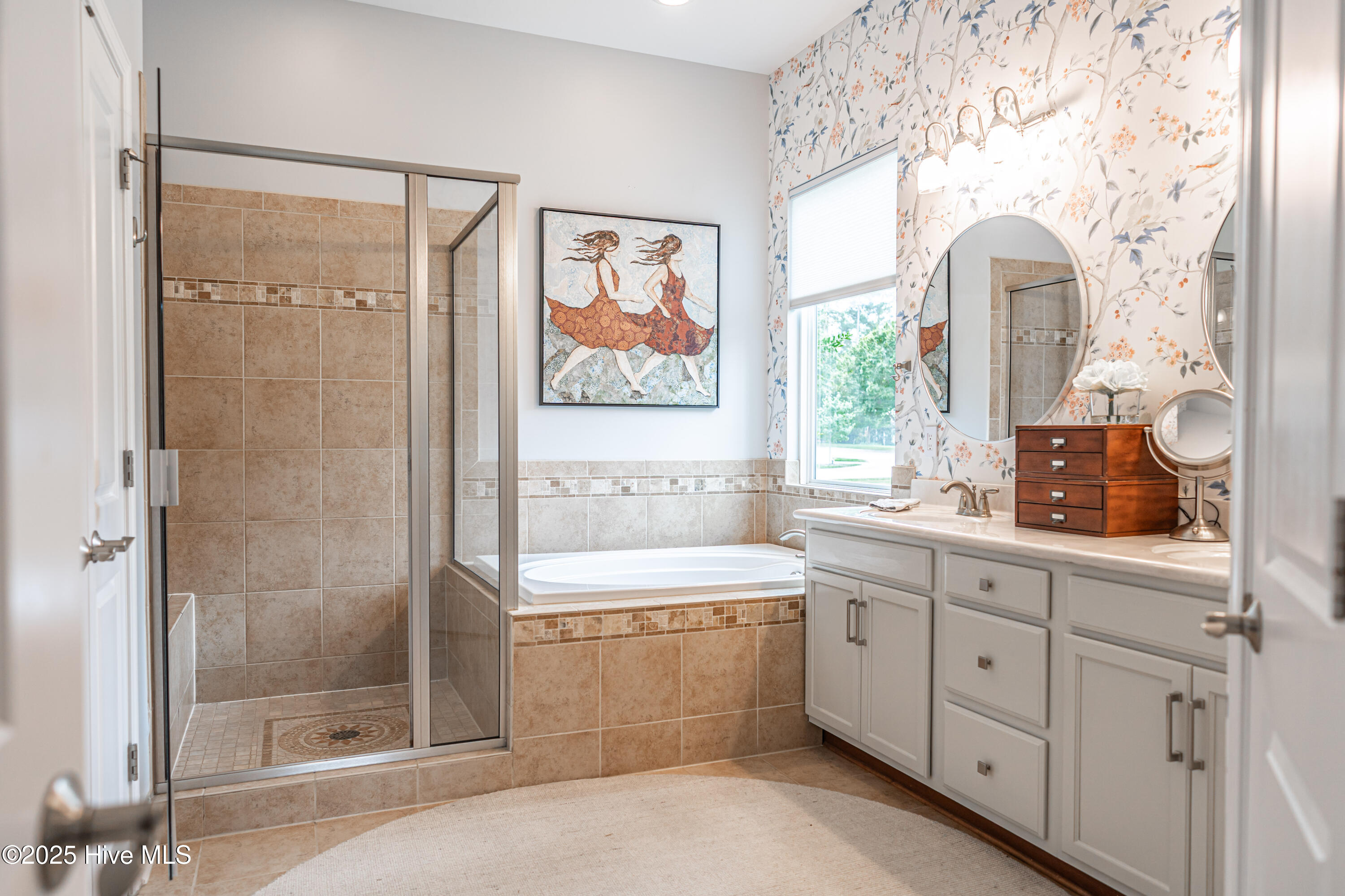 680 Legacy Lakes Way Aberdeen, NC 28315 - Photo 20 of 55 Master Bath