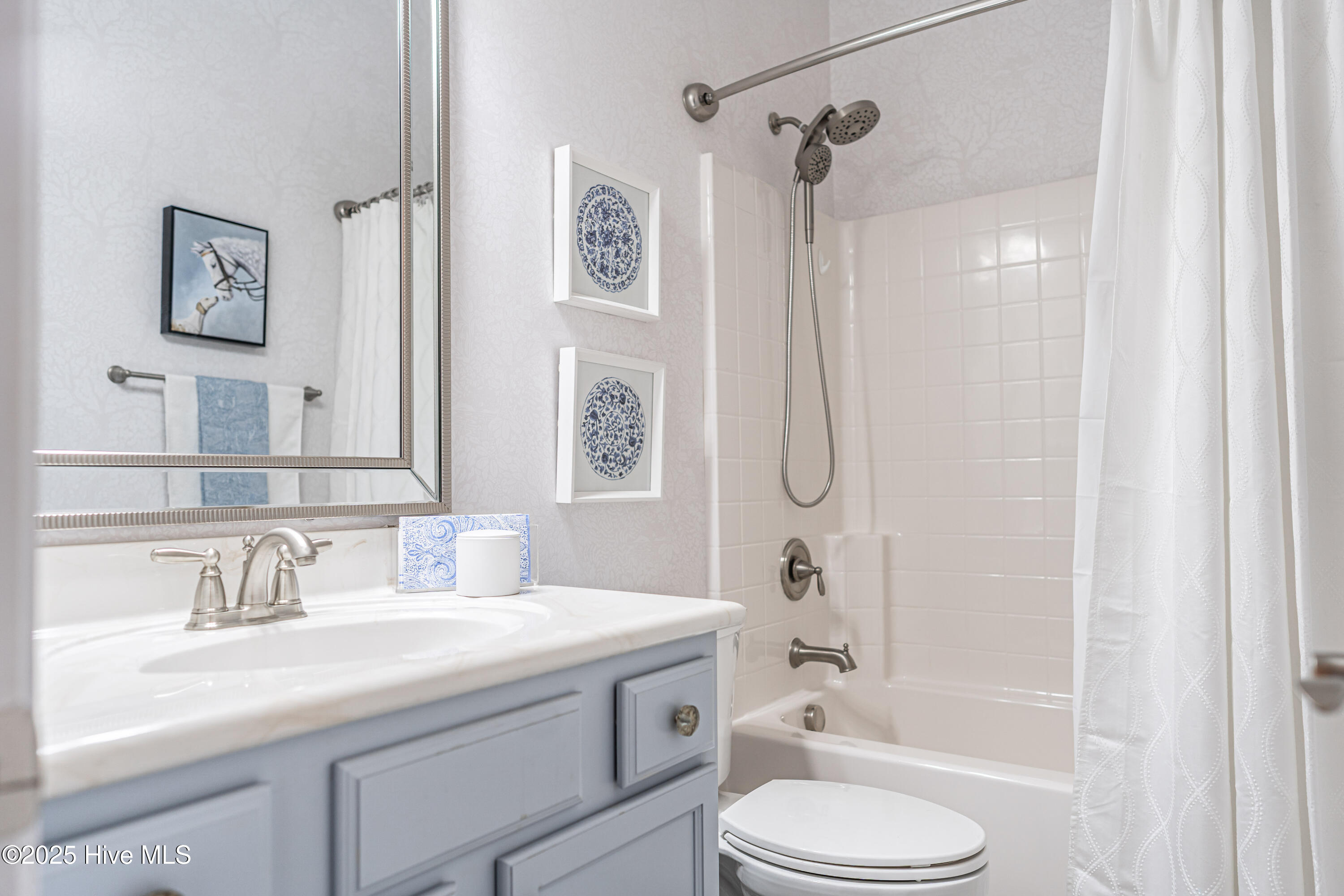 680 Legacy Lakes Way Aberdeen, NC 28315 - Photo 28 of 55 Hall Bath