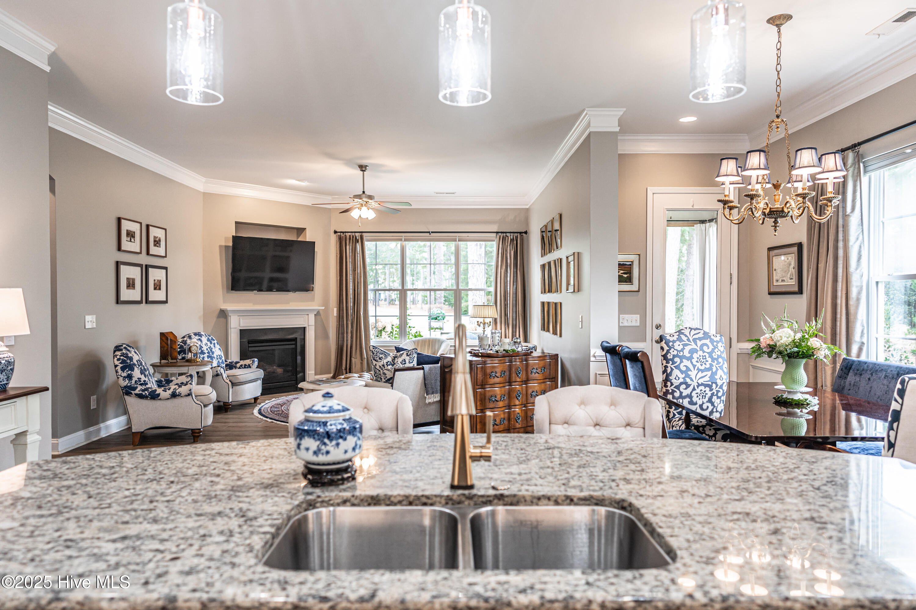 680 Legacy Lakes Way Aberdeen, NC 28315 - Photo 40 of 55 Kitchen to Living