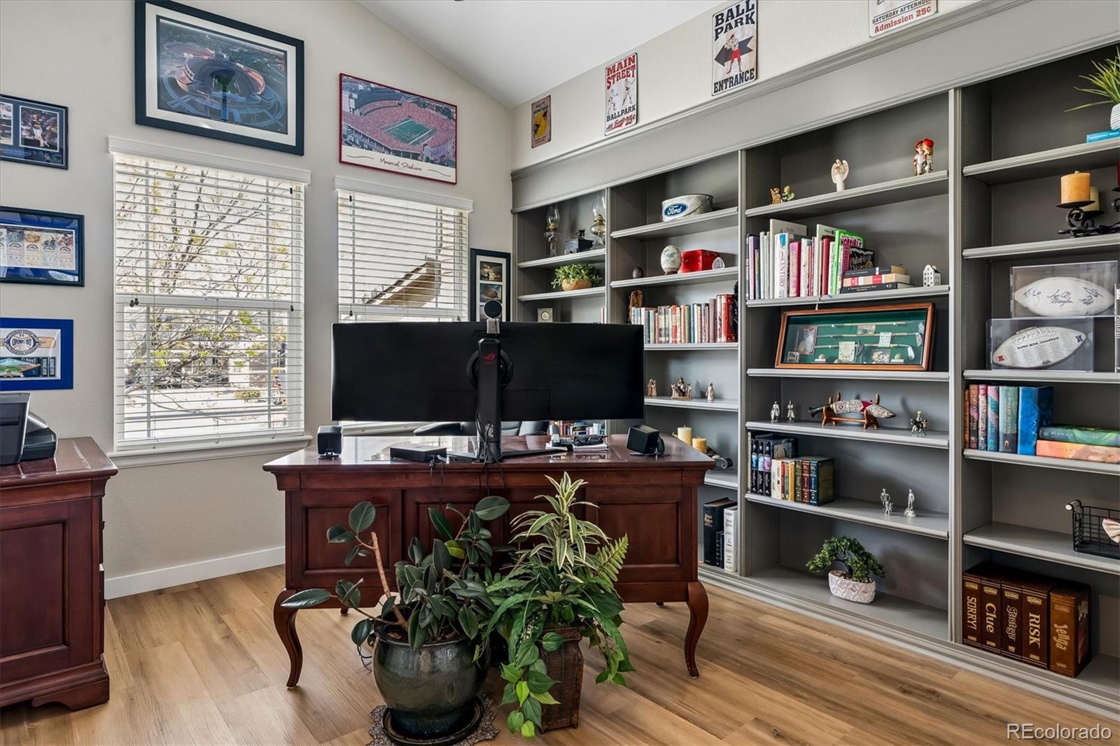 4324 Ivycrest Point Highlands Ranch, CO 80130 - Photo 3 of 22