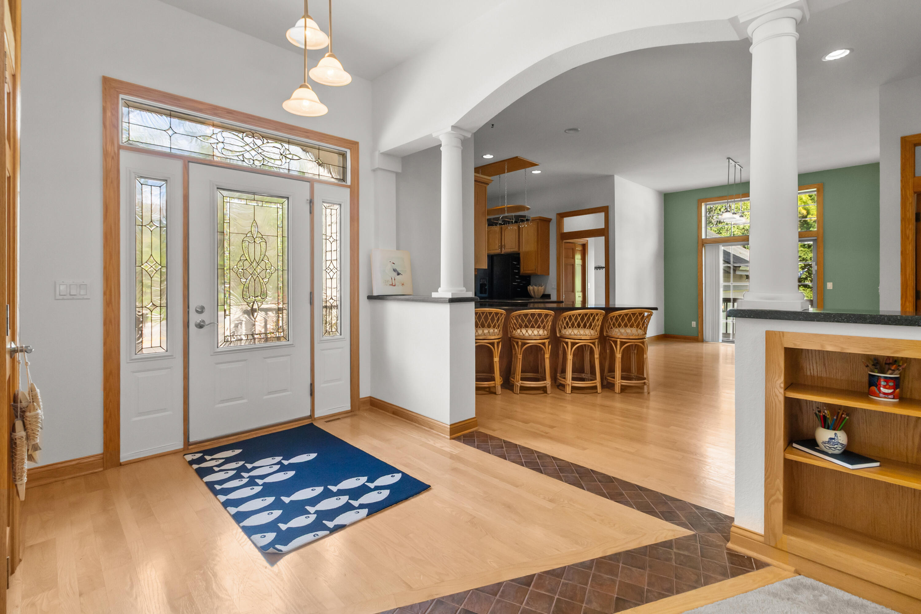 1451 Main Street Delafield, WI 53018 - Photo 9 of 46 Foyer
