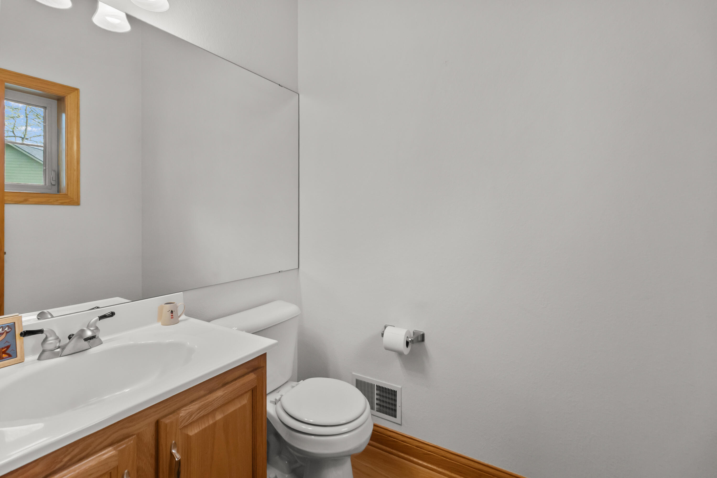 1451 Main Street Delafield, WI 53018 - Photo 29 of 46 Half bath