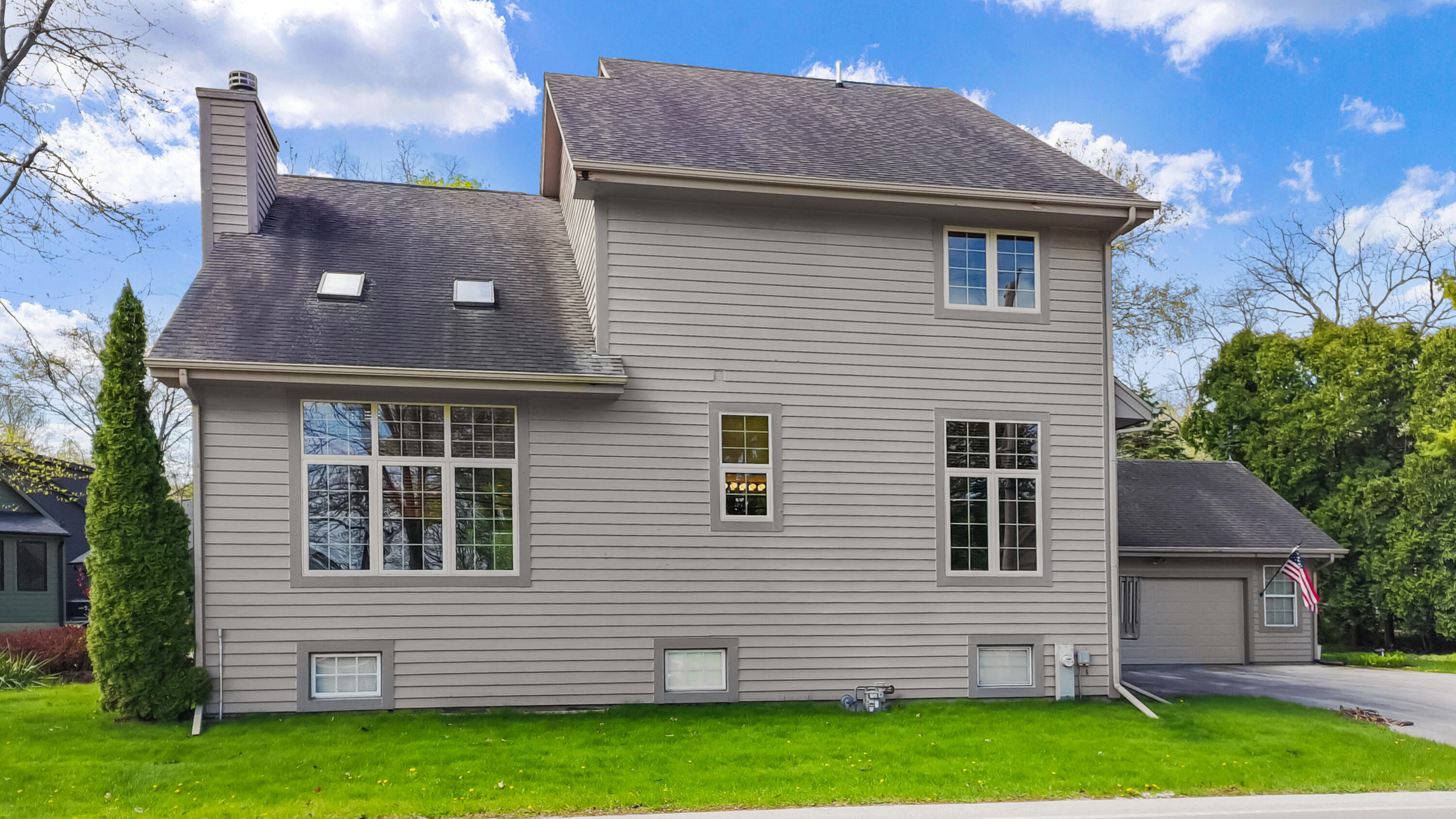1451 Main Street Delafield, WI 53018 - Photo 36 of 46 Side view