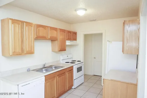 $1,300 | 7545 Wilder Avenue, Jacksonville, FL 32208