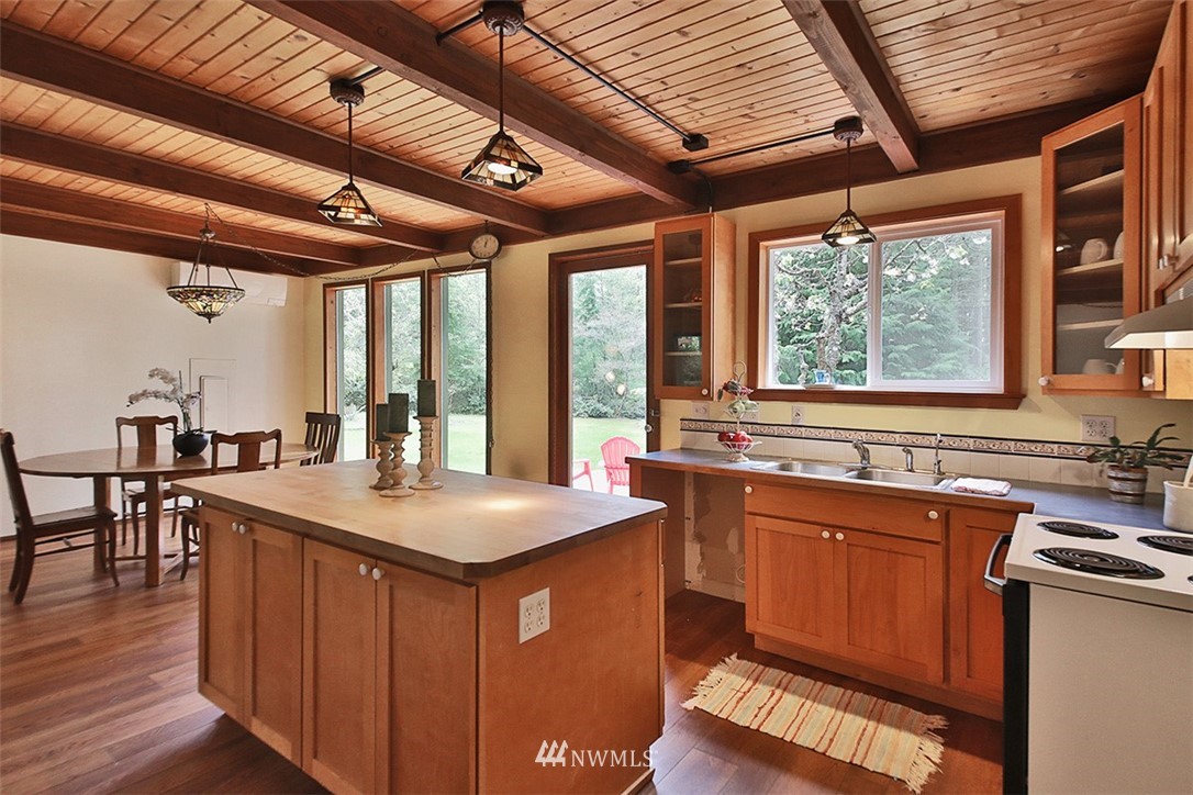 5464 Coles Road Langley, WA 98260 - Photo 11 of 32 Gallery Image 11
