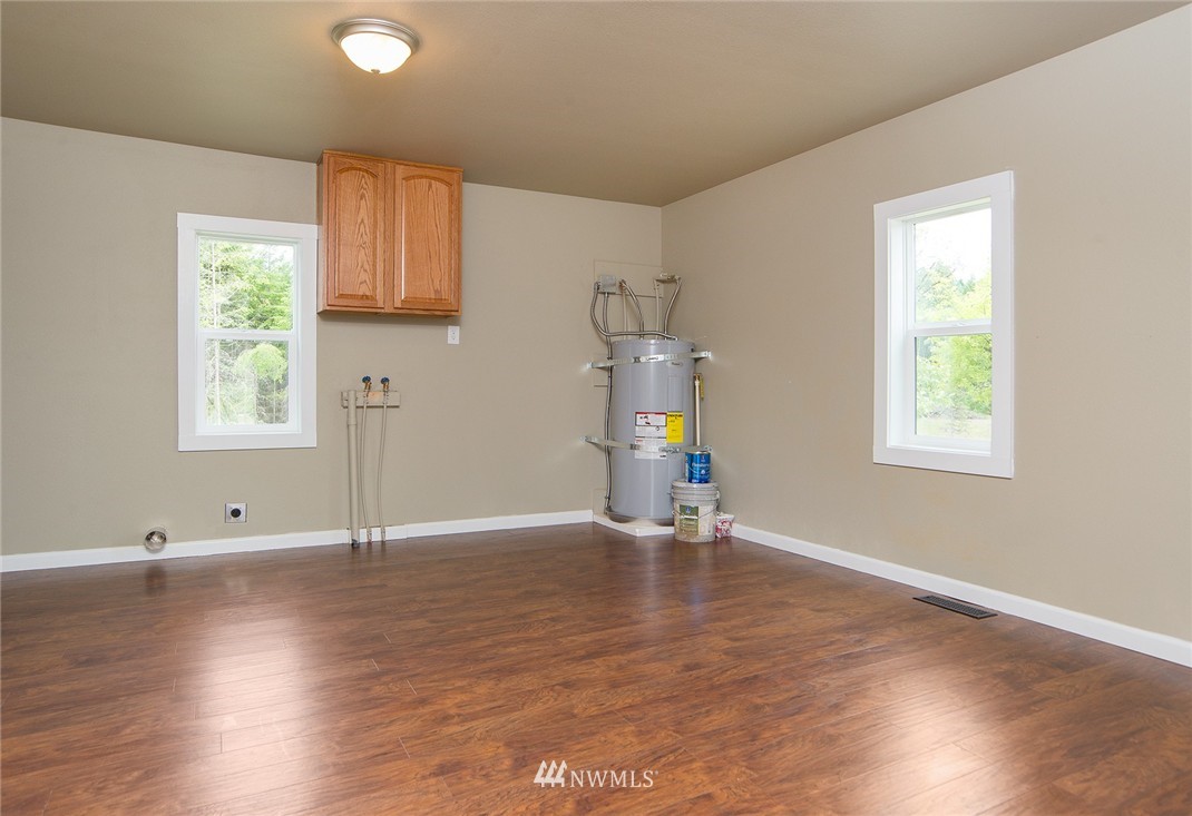811 Agren Road Castle Rock, WA 98611 - Photo 12 of 15 Gallery Image 12