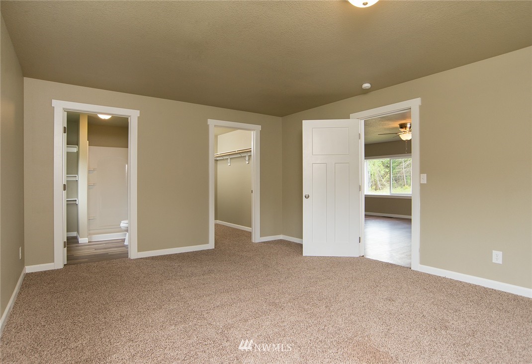 811 Agren Road Castle Rock, WA 98611 - Photo 7 of 15 Gallery Image 7