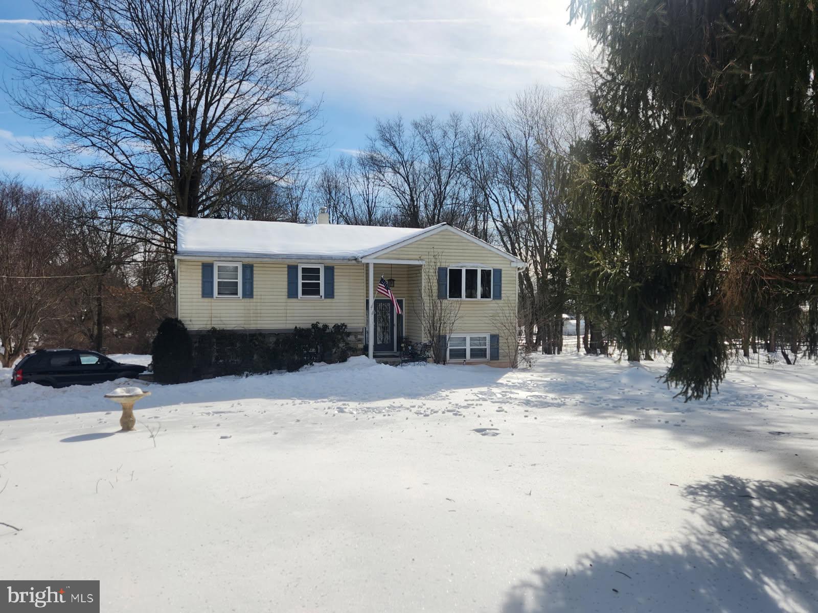 791 Griffiths Road Warrington, PA 18976 - Photo 3 of 3