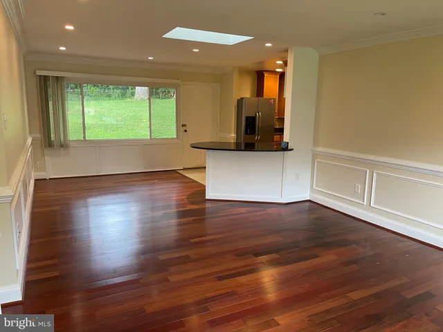 $2,995 | 7406 Kelvin Place, Springfield, VA 22151