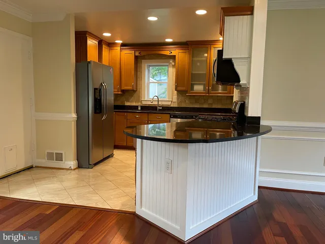 $2,995 | 7406 Kelvin Place, Springfield, VA 22151