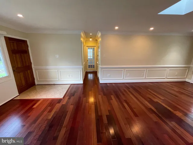 $2,995 | 7406 Kelvin Place, Springfield, VA 22151