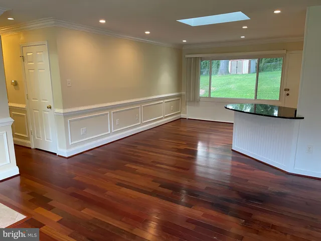 $2,995 | 7406 Kelvin Place, Springfield, VA 22151