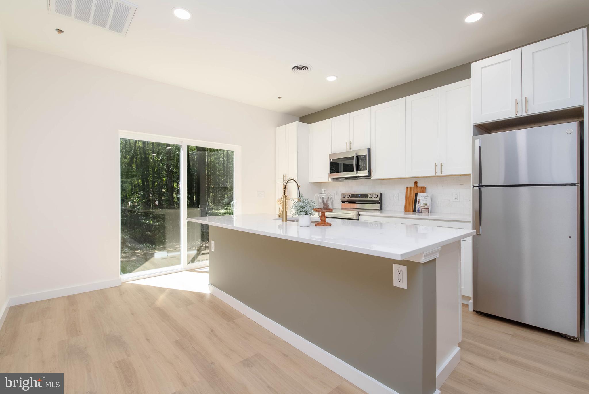 1710 Starr Road Queen Anne, MD 21657 - Photo 8 of 23 Kitchen with Stainless Appliances