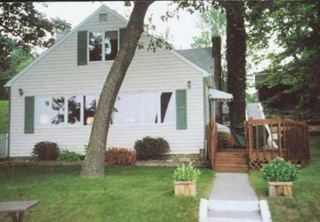 2955 West Sycamore Beach Road Angola, IN 46703 - Photo 1 of 9 Gallery Image 1