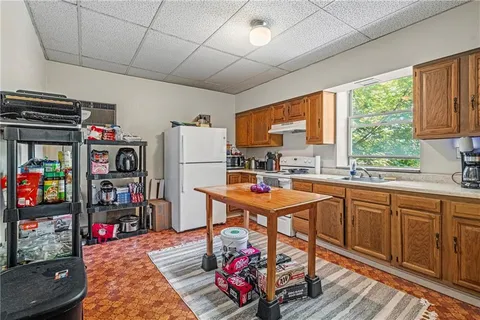 $850,000 | 437 South Aiken Avenue, Pittsburgh, PA 15232
