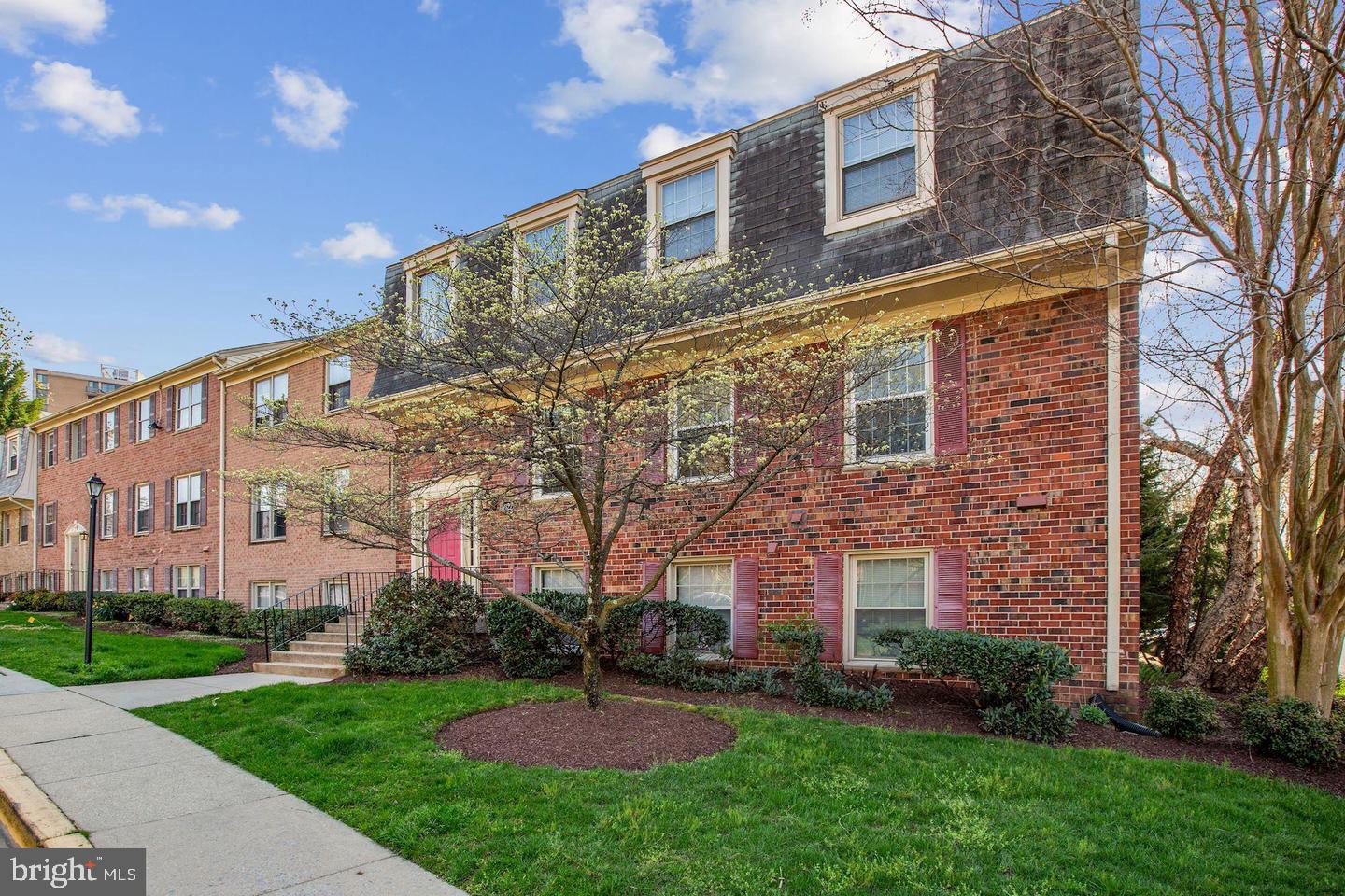 6022 Westchester Park Drive, Unit 6022 202 College Park, MD 20740 - Photo 11 of 25