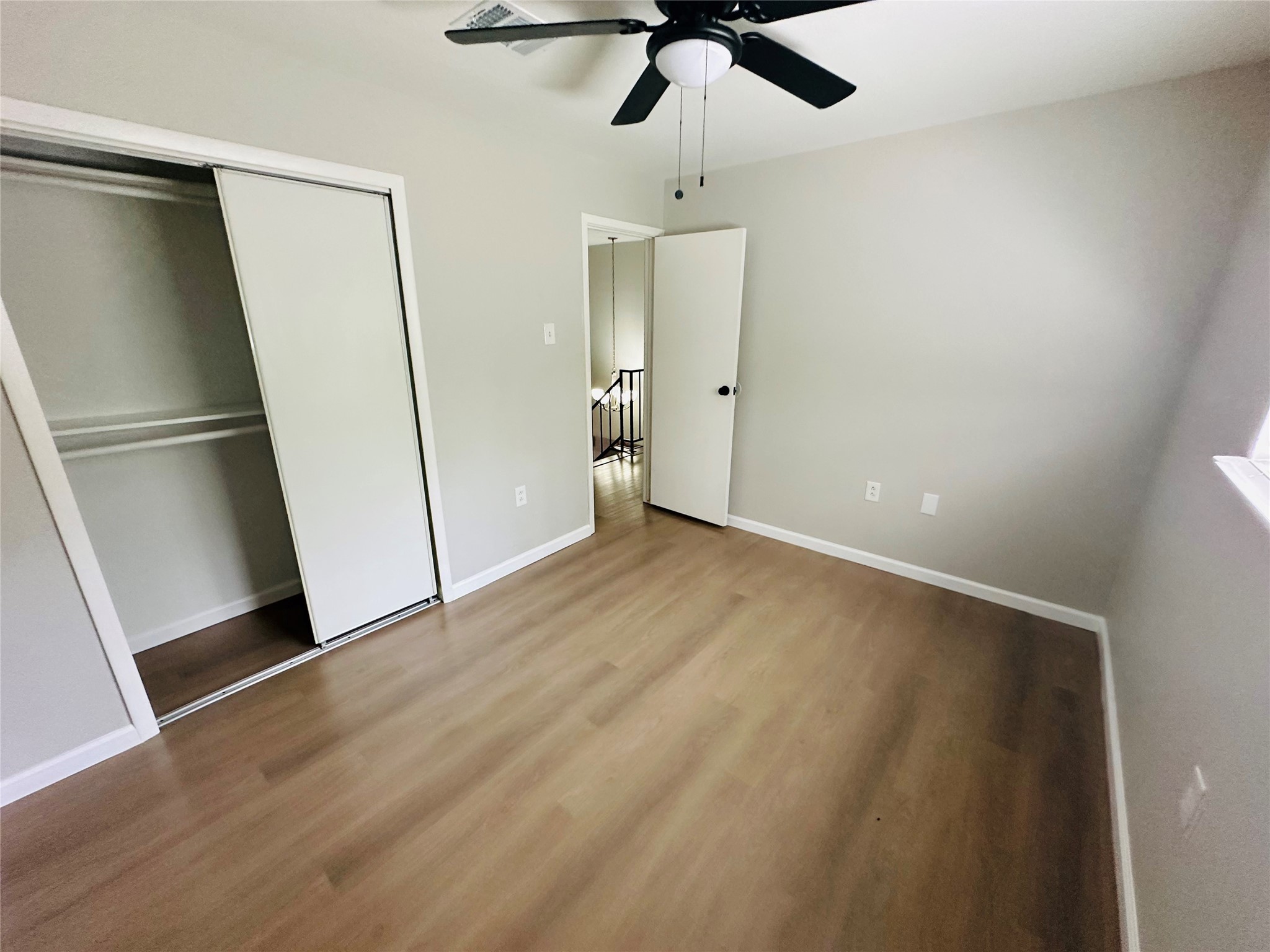 44 Yewleaf Road The Woodlands, TX 77381 - Photo 18 of 33 Gallery Image 18