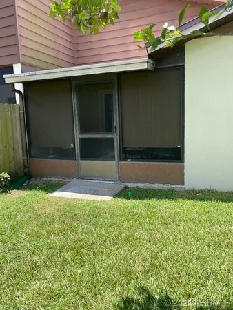 $279,900 | 301 Paradise Lane, Edgewater, FL 32132