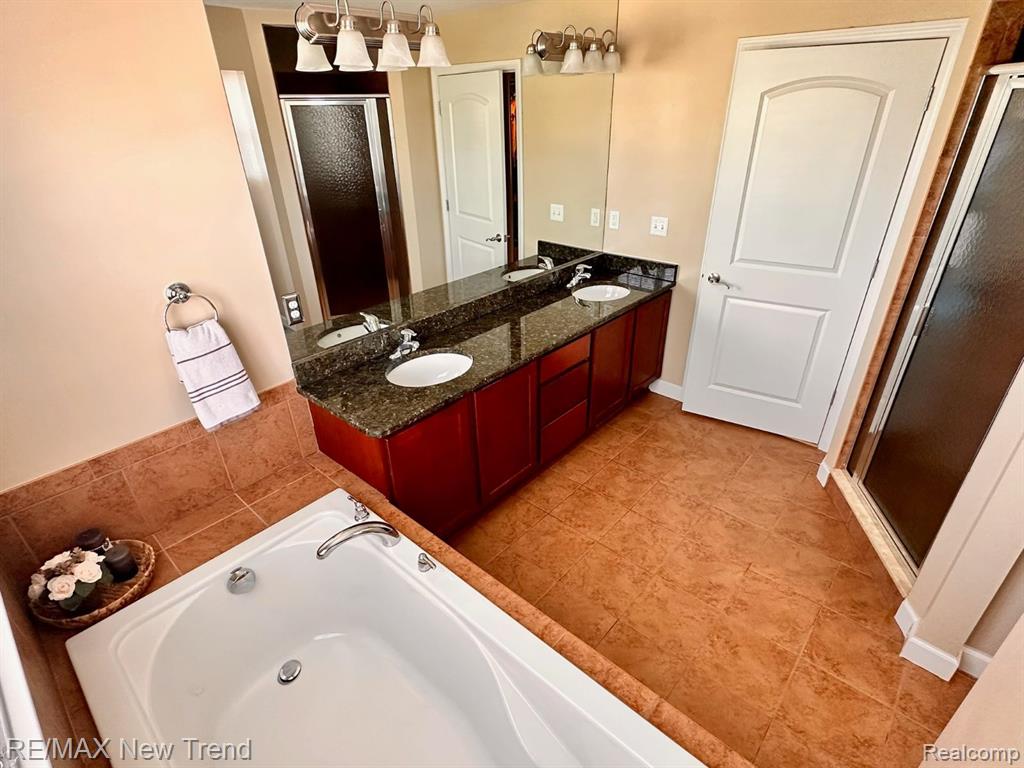 51207 Brompton Novi, MI 48374 - Photo 12 of 21