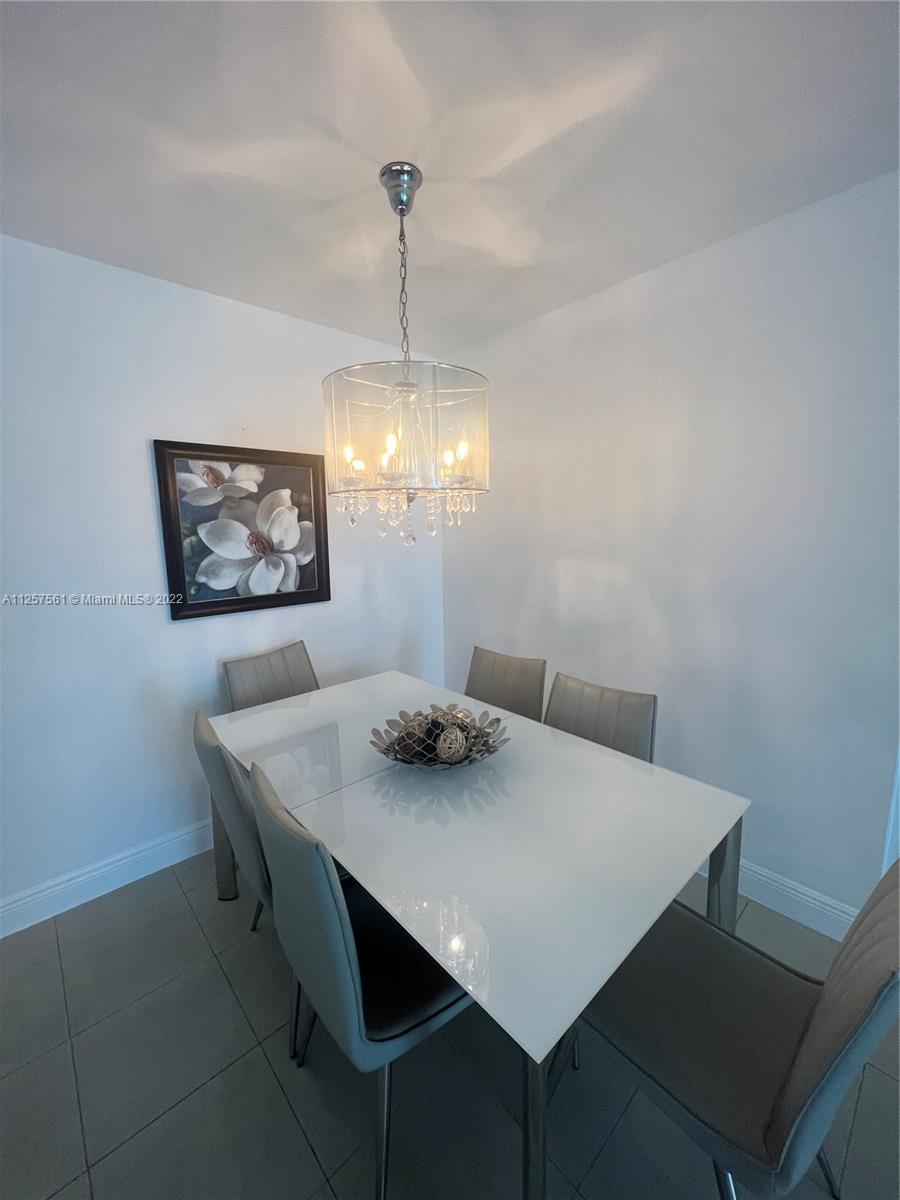 5151 Collins Avenue, Unit 725 Miami Beach, FL 33140 - Photo 2 of 31