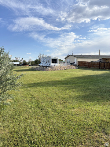 547 East 2000th Street North Vernal, UT 84078 - Photo 41 of 50 Expansive green space featuring a large grassy area