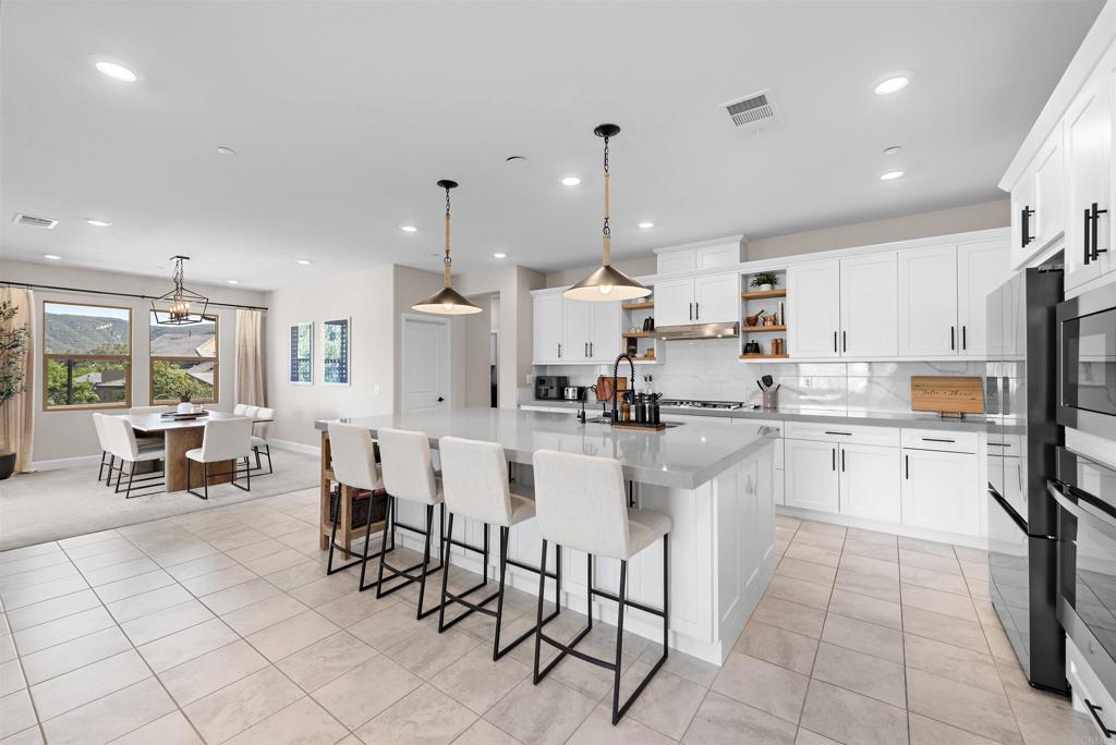 2944 Gait Way Escondido, CA 92029 - Photo 3 of 51