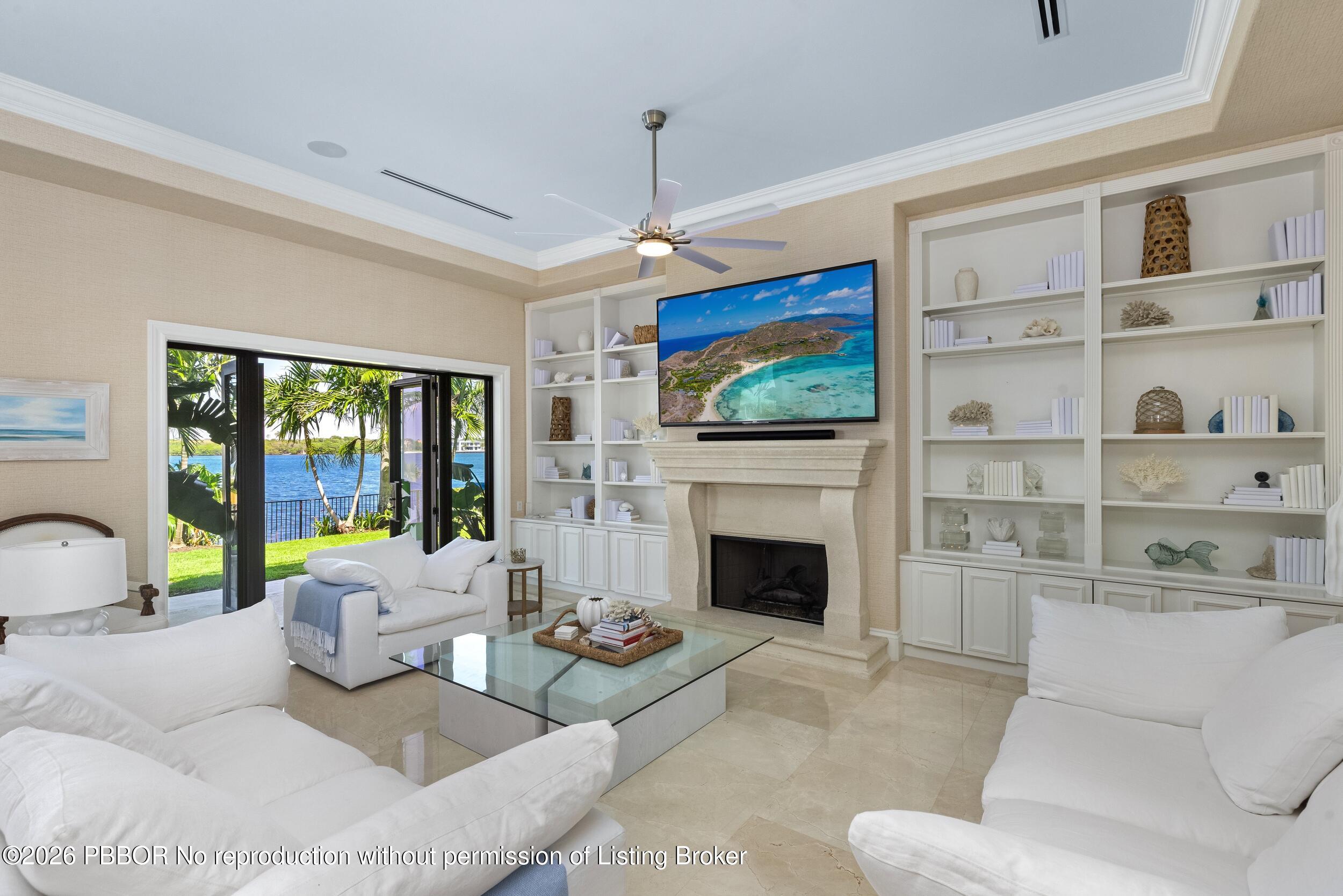 1675 Lands End Road Manalapan, FL 33462 - Photo 14 of 39 Living Room