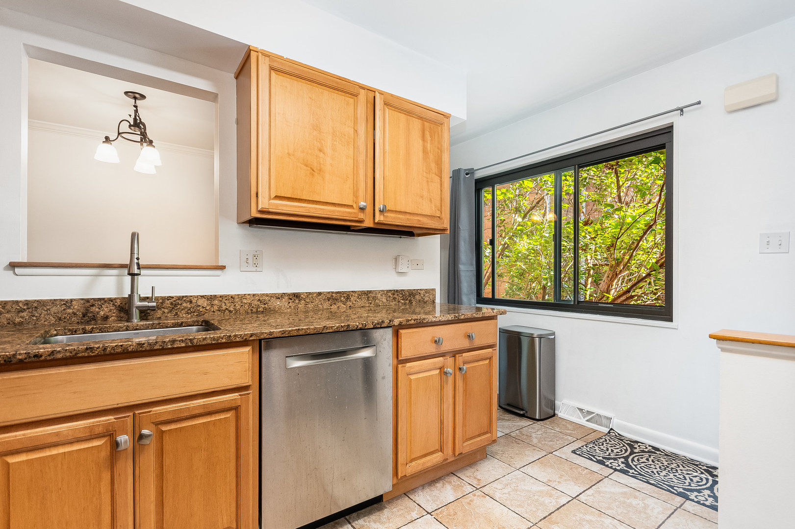 537 Ridge Road, Unit 537 Wilmette, IL 60091 - Photo 11 of 17