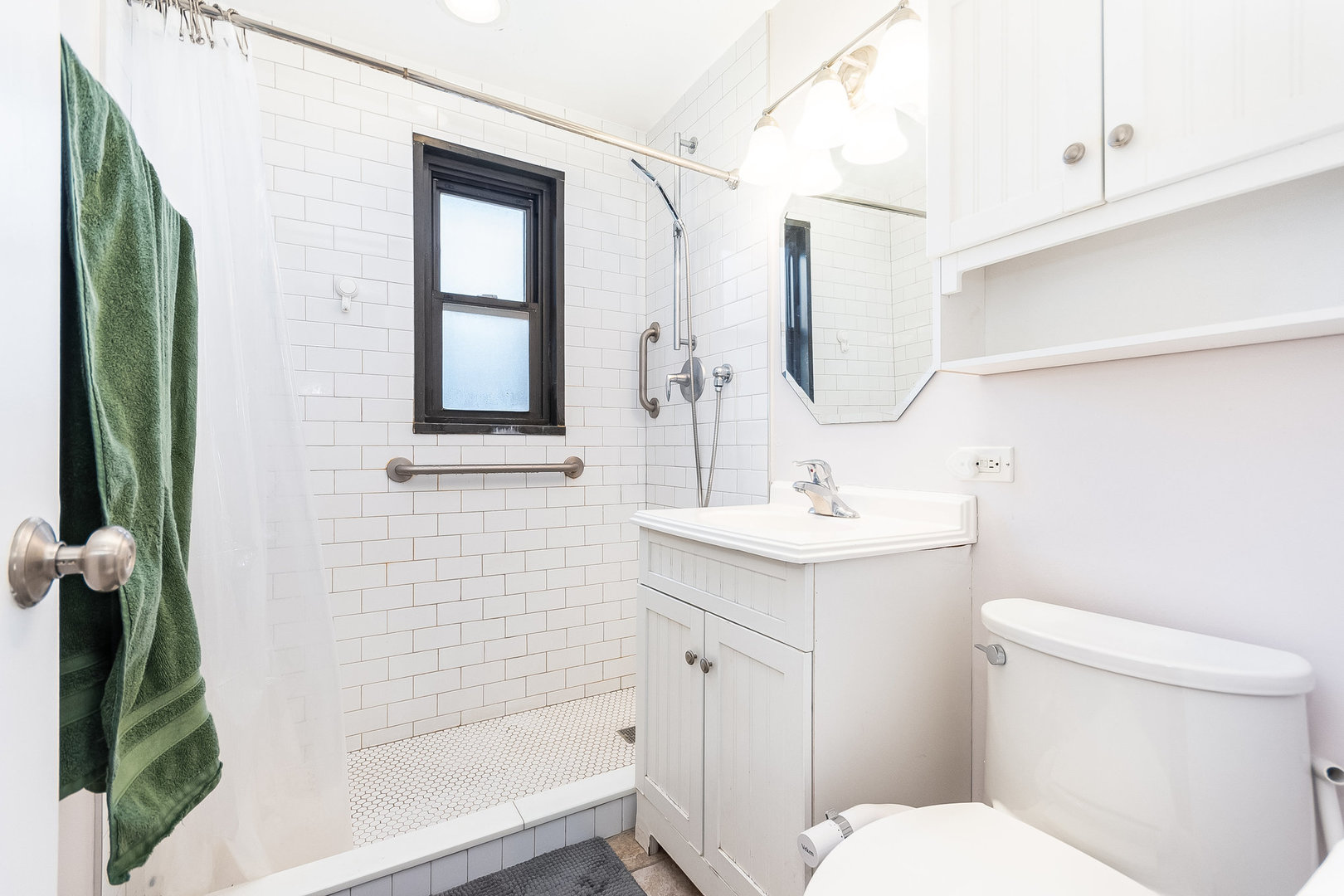 537 Ridge Road, Unit 537 Wilmette, IL 60091 - Photo 7 of 17