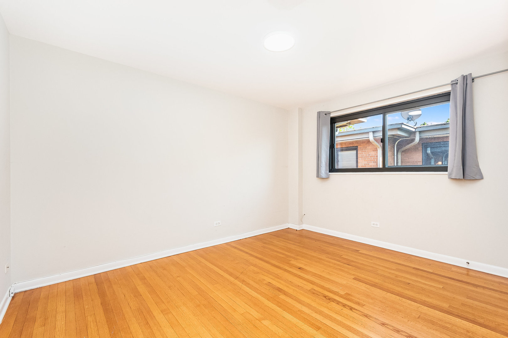 537 Ridge Road, Unit 537 Wilmette, IL 60091 - Photo 9 of 17