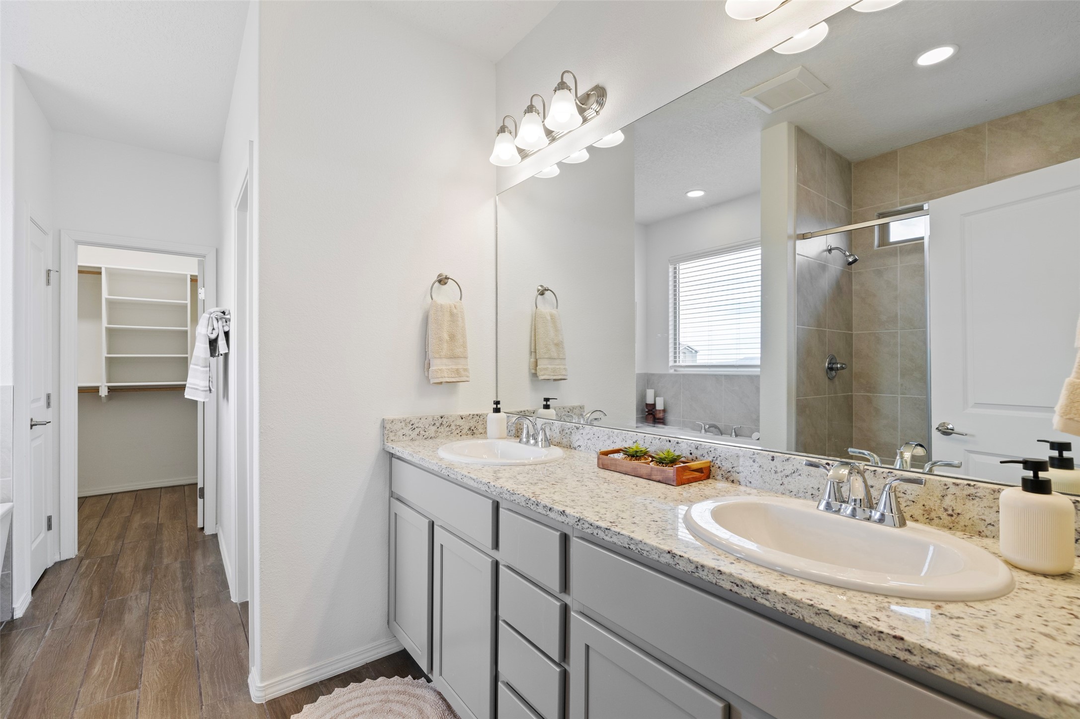 6200 White Hawk Drive Northeast Rio Rancho, NM 87144 - Photo 17 of 25