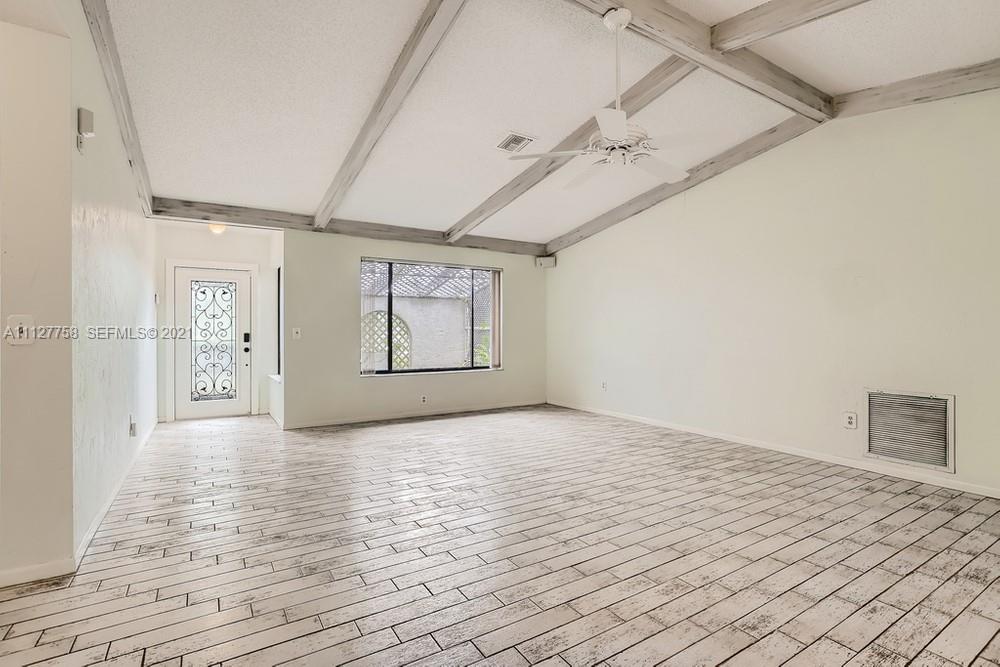 22663 Southwest 8th Court, Unit 22663 Boca Raton, FL 33433 - Photo 7 of 33 Gallery Image 7