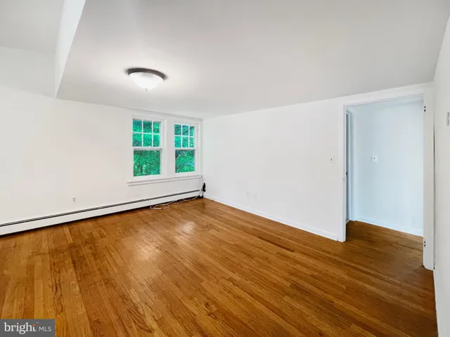 $1,950 | 62 Highway 31, Unit 2, Pennington, NJ 08534