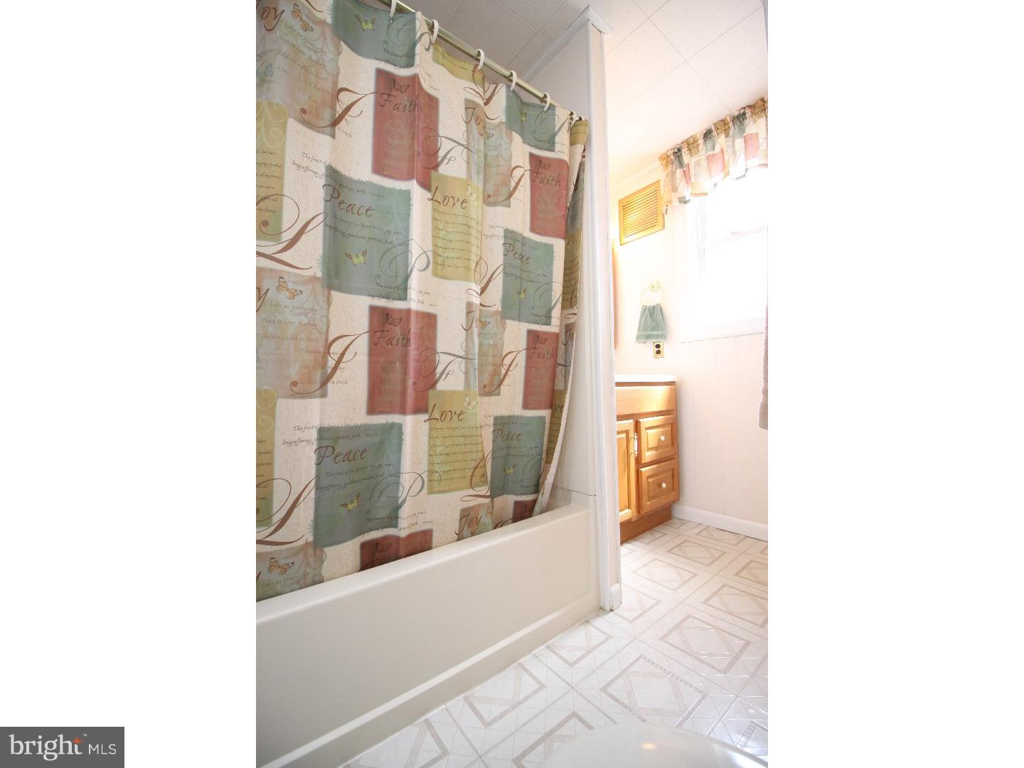 225 Lynn Road Ridley Park, PA 19078 - Photo 18 of 22 Gallery Image 18