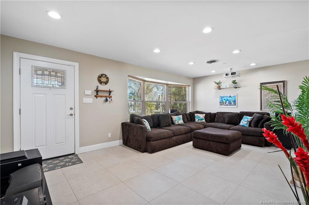 803 Northwest Spruce Ridge Drive Stuart, FL 34994 - Photo 13 of 65