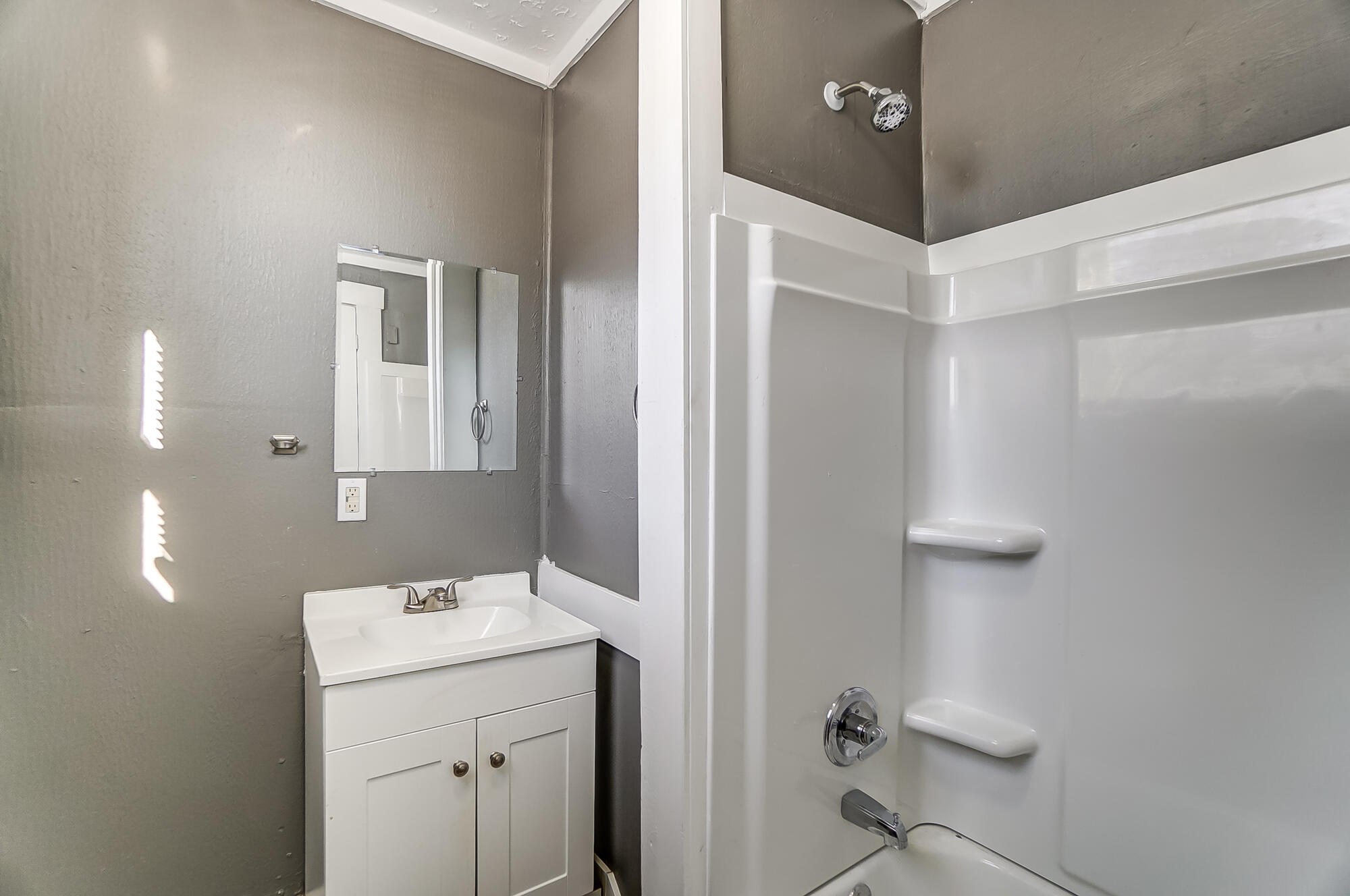 810 Innisfallen Avenue Springfield, OH 45506 - Photo 16 of 24 Gallery Image 16