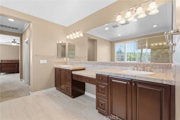 $1,099,999 | 32437 Yosemite Lane, Temecula, CA 92592