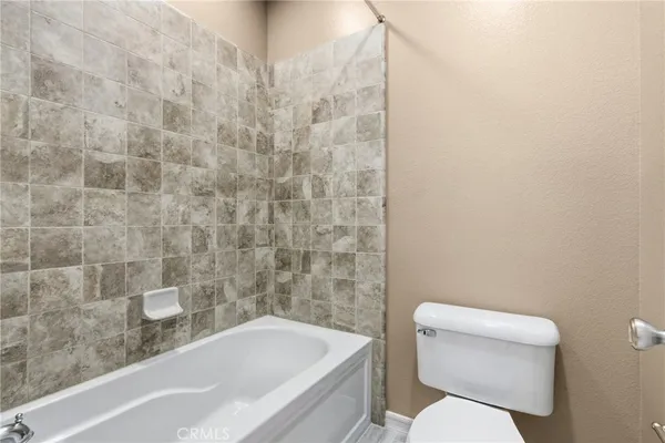 $1,099,999 | 32437 Yosemite Lane, Temecula, CA 92592