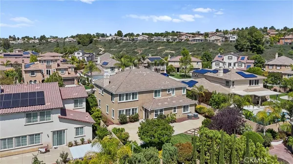 $1,099,999 | 32437 Yosemite Lane, Temecula, CA 92592