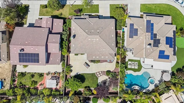 $1,099,999 | 32437 Yosemite Lane, Temecula, CA 92592