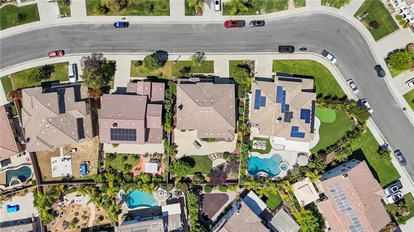 $1,099,999 | 32437 Yosemite Lane, Temecula, CA 92592