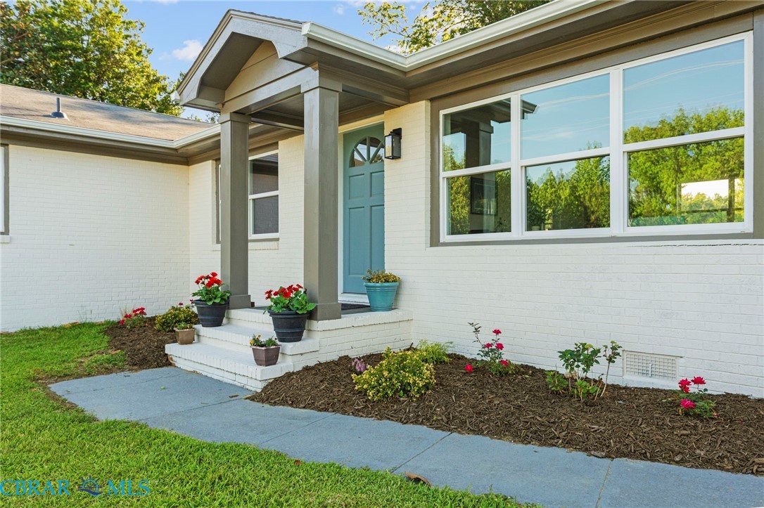 249 Ottoman Ferry Road Lancaster, VA 22503 - Photo 4 of 40