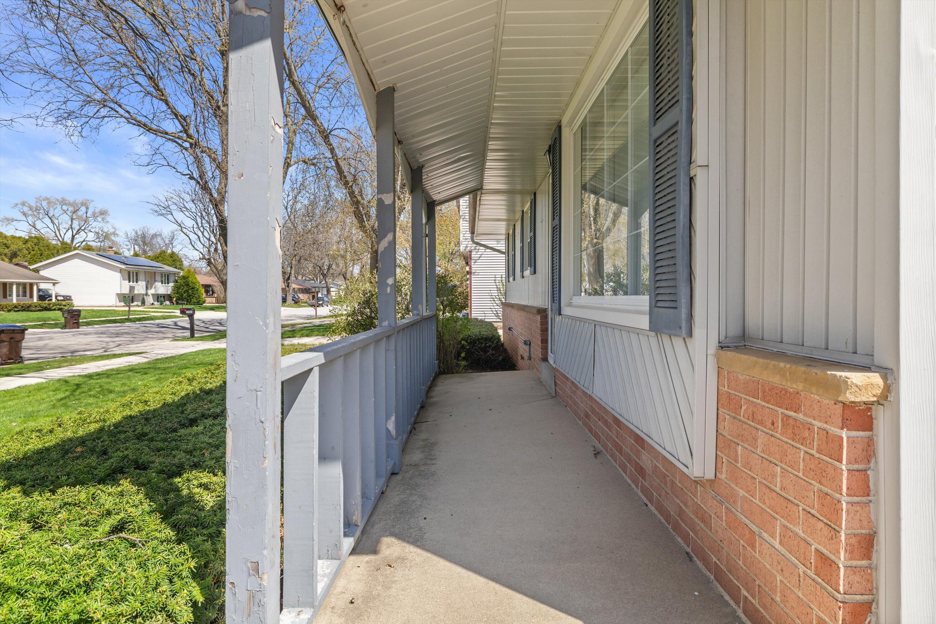 3317 Kennsington Square Road Sturtevant, WI 53177 - Photo 25 of 27 porch