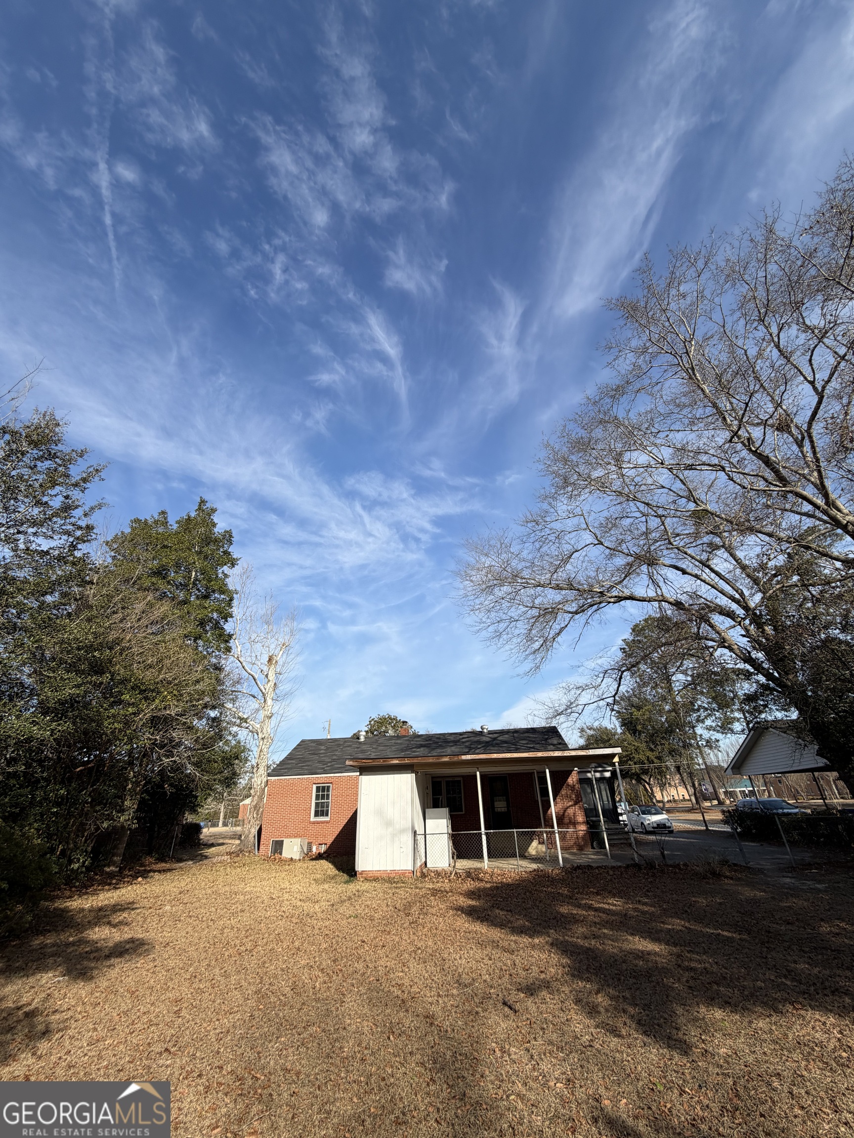 2006 Stonewall Street Dublin, GA 31021 - Photo 3 of 12